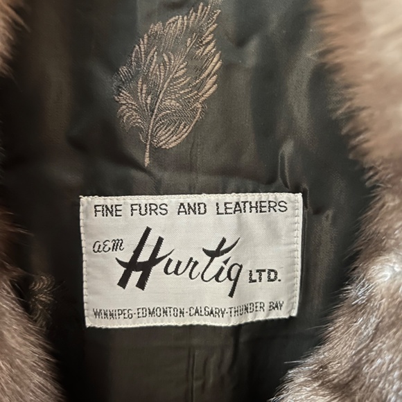 Vintage Hurting Furriers Mink Coat size small - Picture 2 of 3